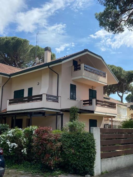 Residenza Verdi Milano Marittima Exteriör bild